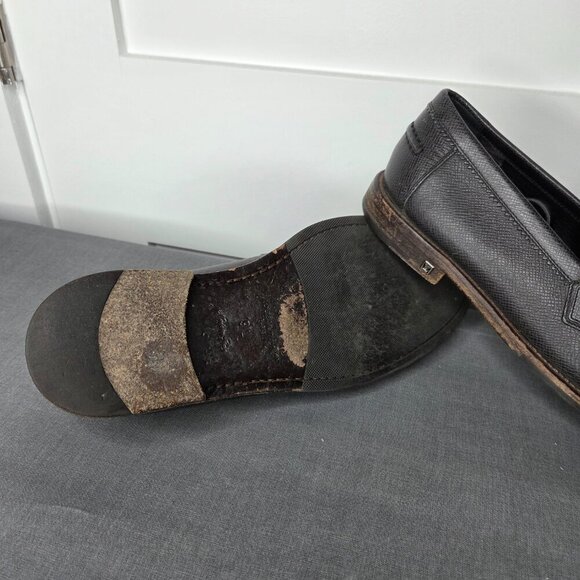 Men\'s Louis Vuitton Gray Grained Leather Logo Loafers - Size 9 M - Includes COA main image 9
